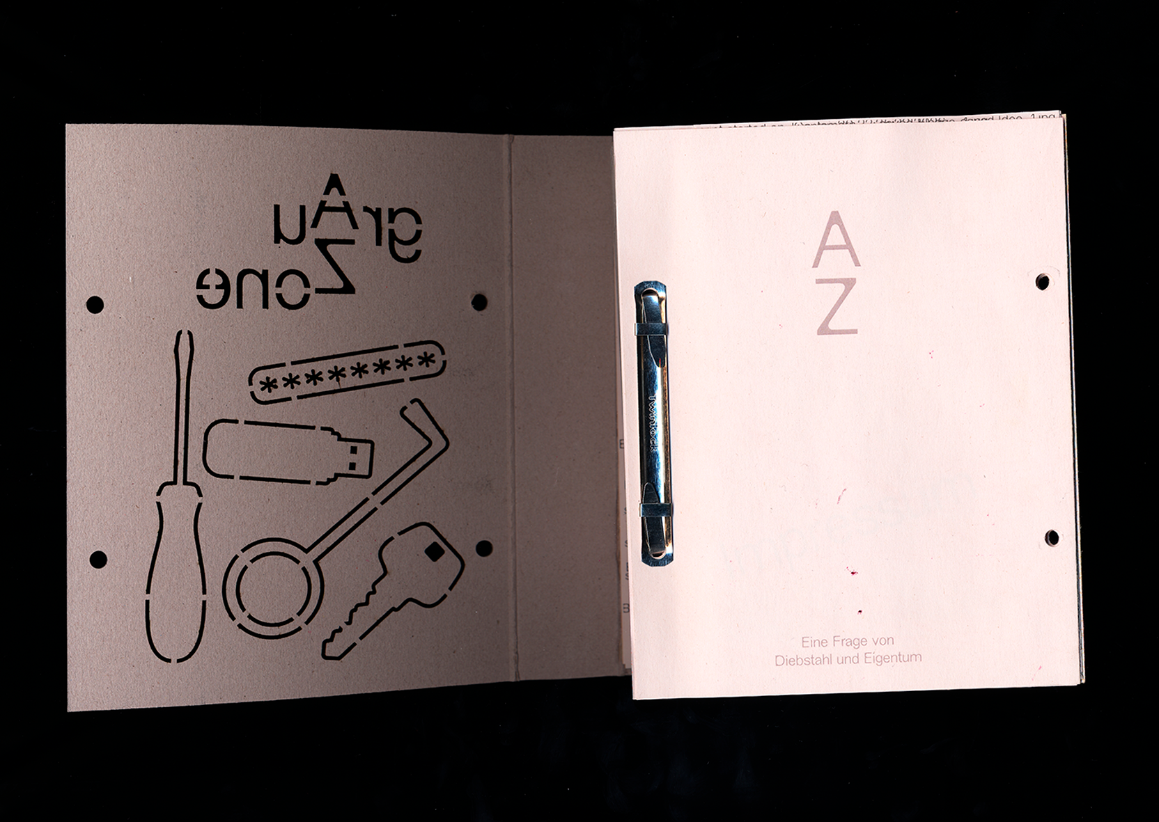 grau-zone_erste-seite